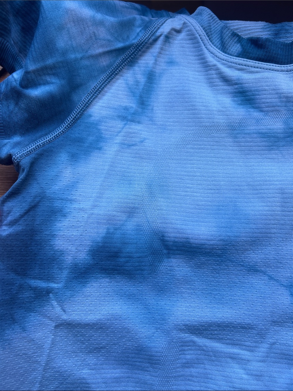 lululemon athletica Blue Tie-Dye Short Sleeve Top - Picture 7 of 8